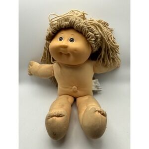 1989 Cabbage Patch Kid Doll Blonde Yarn Hair Soft Body Vintage Collectible